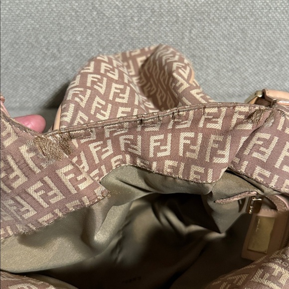 Fendi Zucchino Blush Beige Pink Shoulder Bag - Picture 13 of 17